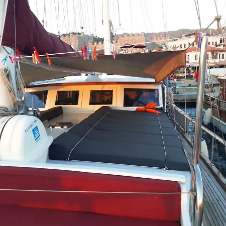 Hotel na wodzie Mavi Yolculuk Bodrum